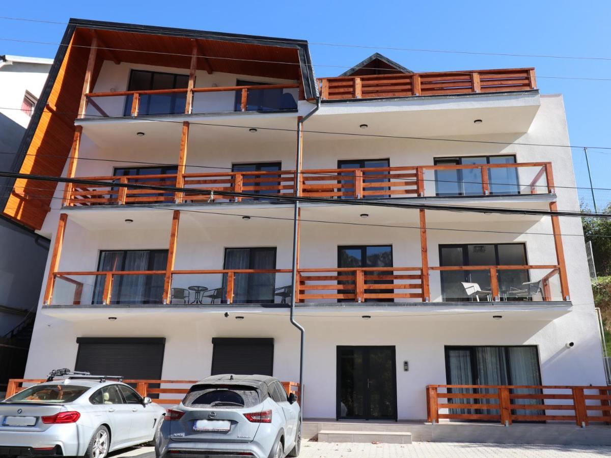 Zefir Apartments Buşteni Exterior foto